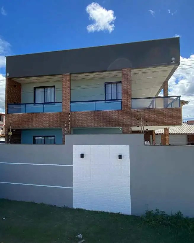 Guarda-corpo de vidro em Paulínia em ambiente residencial